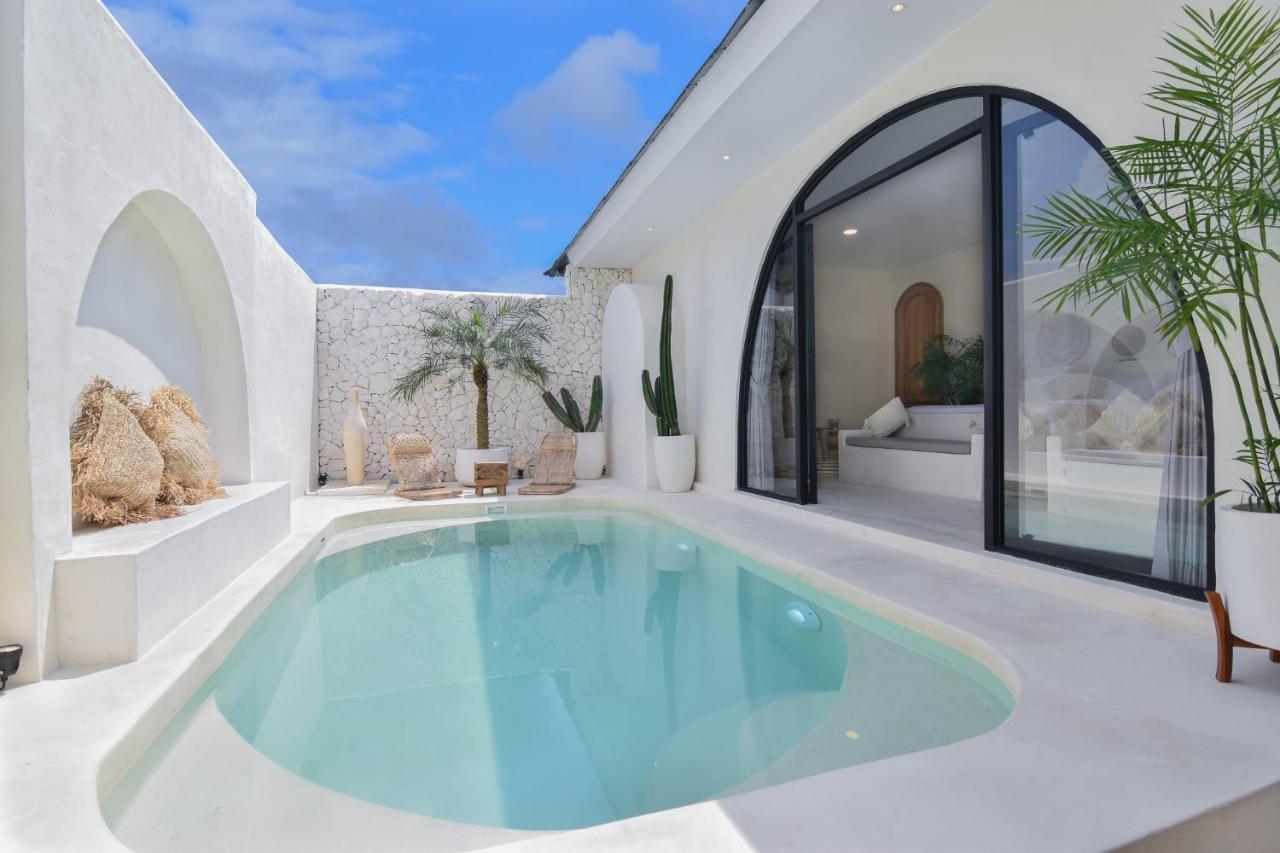 Bohemian Jogja Villas With Private Pool Kejayan Bagian luar foto