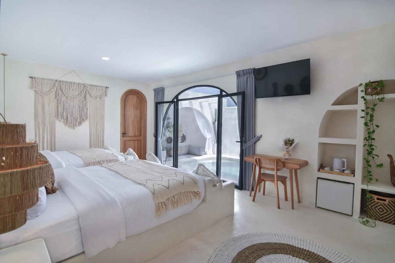 Bohemian Jogja Villas With Private Pool Kejayan Bagian luar foto