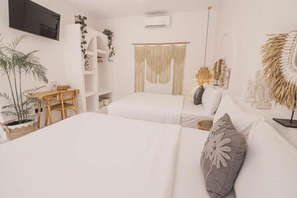 Bohemian Jogja Villas With Private Pool Kejayan Bagian luar foto