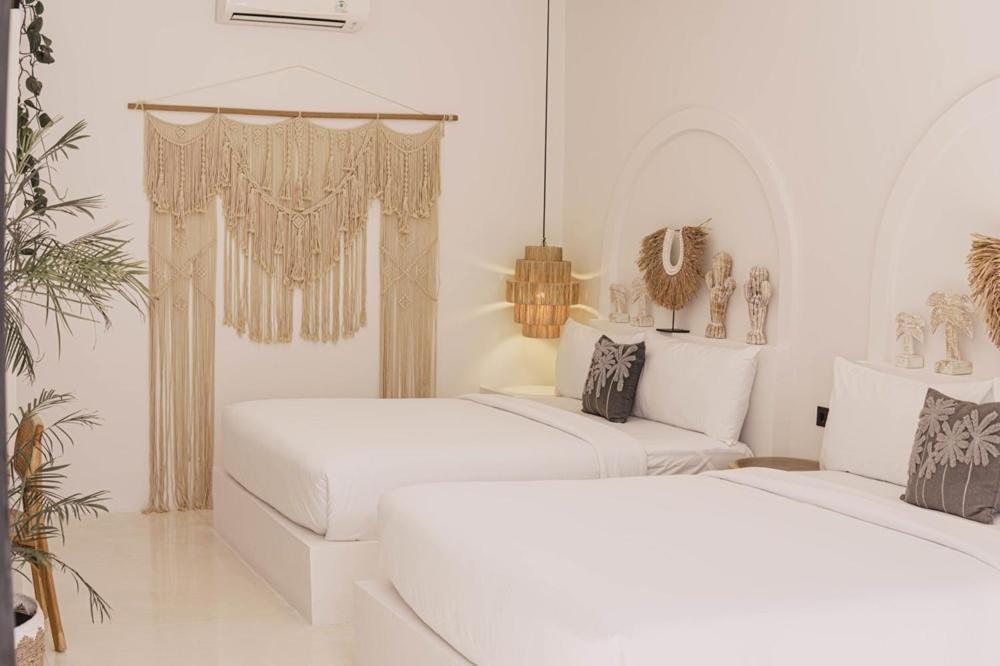 Bohemian Jogja Villas With Private Pool Kejayan Bagian luar foto